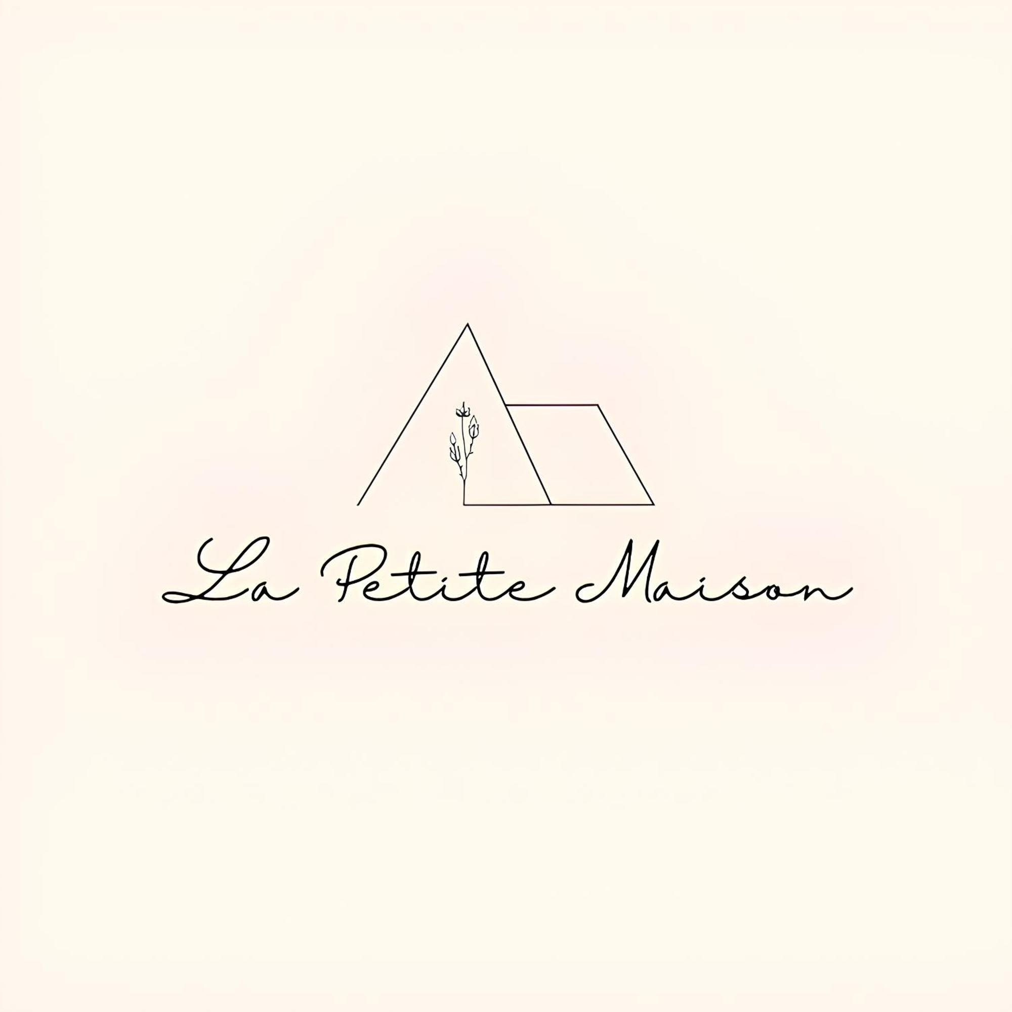 La Petite Maison Apartment *